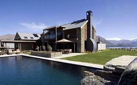 Tin Tub Luxury Lodge Wanaka